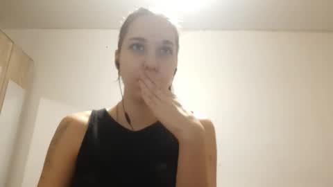 Annette online show from January 12, 7:04 am