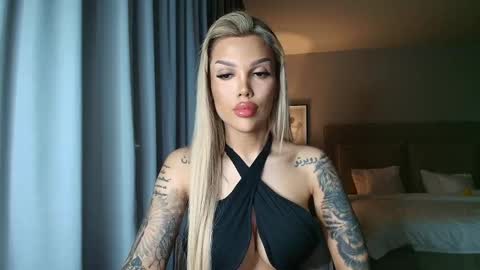 shayblonde online show from March 4, 6:38 pm