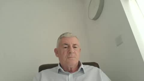 she52 online show from March 25, 4:03 pm