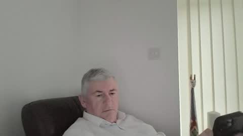 she52 online show from March 6, 3:33 pm