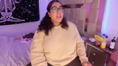 Heidy  online show from March 1, 6:03 am