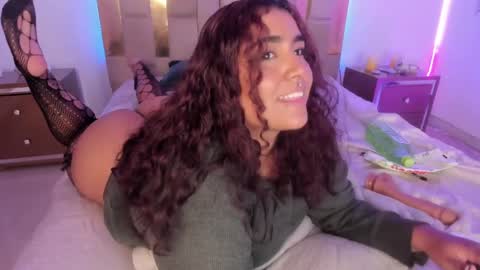 Heidy  online show from February 27, 6:46 am