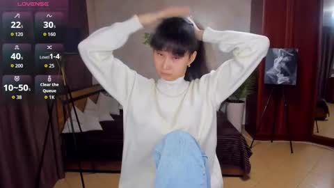 Snapshot of sheilafreman chatting on October 3, 5:59 am Sheila online show from October 3, 5:59 am