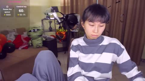 Snapshot of sheilafreman chatting on October 24, 6:25 am Sheila online show from October 24, 6:25 am