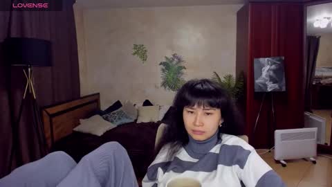 Snapshot of sheilafreman chatting on October 14, 4:48 am Sheila online show from October 14, 4:48 am