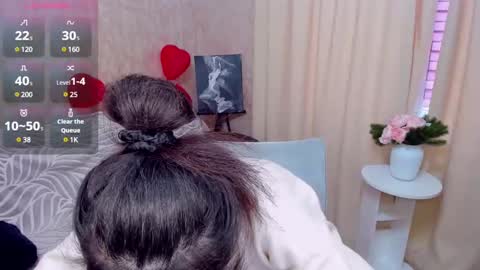 Snapshot of sheilafreman chatting on February 14, 8:21 am Sheila online show from February 14, 8:21 am