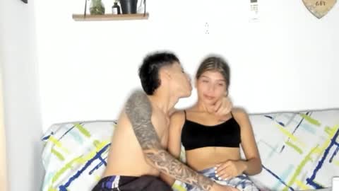 sheilanyarturo online show from March 4, 1:13 am