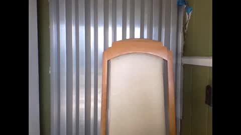 Red online show from December 9, 6:46 pm