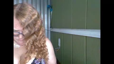 Red online show from October 8, 3:51 pm