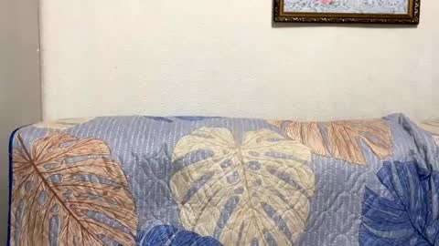 Alice online show from April 15, 6:44 pm