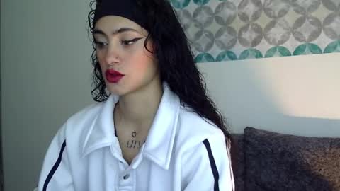 S H E L S Y online show from April 15, 9:15 pm