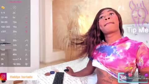 shenielxxx online show from March 3, 4:15 pm