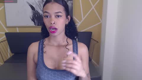 Shenna online show from March 10, 1:00 pm