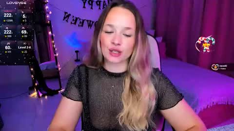 Sheril online show from October 25, 8:02 am