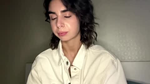 Amy online show from May 31, 12:15 pm