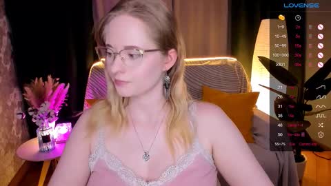 Hello guys my name is Aemilia online show from February 17, 8:02 am