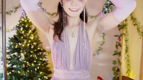 Snapshot of shiny_jail chatting on December 20, 11:37 pm JennyMira   THANK YOU FOR 77 777  online show from December 20, 11:37 pm