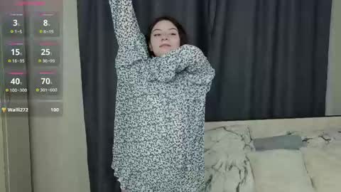 Breanna online show from April 18, 2:02 am