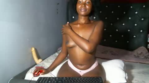 Snapshot of shiro254 chatting on October 6, 9:32 pm Shi-ro online show from October 6, 9:32 pm