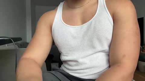 Shock online show from April 4, 8:05 pm