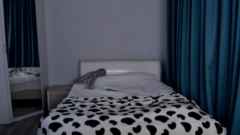 Agatha online show from January 30, 1:42 pm