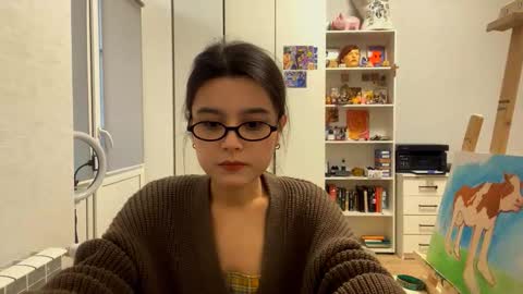 Marie online show from February 12, 1:04 pm