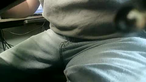 show_off_89 online show from April 21, 2:13 pm