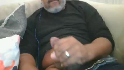 Snapshot of shy333 chatting on October 21, 5:45 am SHY333 online show from October 21, 5:45 am