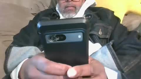 Snapshot of shy333 chatting on February 27, 2:21 pm SHY333 online show from February 27, 2:21 pm