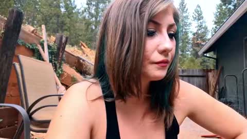 Snapshot of shy_college_girl chatting on September 18, 6:12 pm Aurora Wolfe Shy College Girl Top 16 of all OF Creators online show from September 18, 6:12 pm