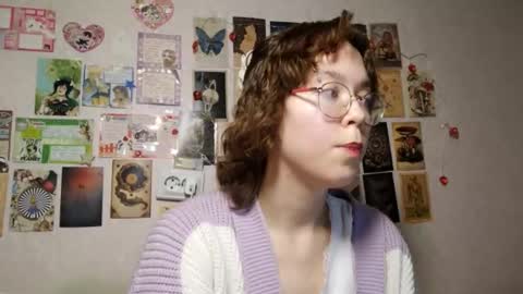Snapshot of shy_kiss_twinkle_bloop chatting on September 11, 3:24 pm Milena online show from September 11, 3:24 pm