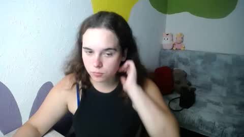 shy_lil online show from September 10, 12:17 pm