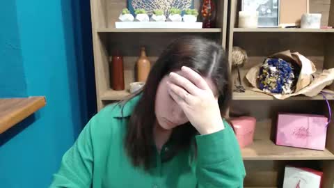 shy_lil online show from October 5, 3:41 pm