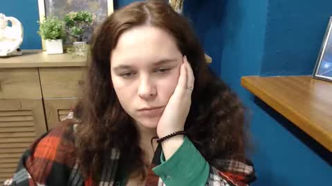 shy_lil online show from November 5, 1:57 pm