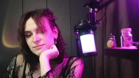 shy_miracle online show from April 14, 1:25 pm