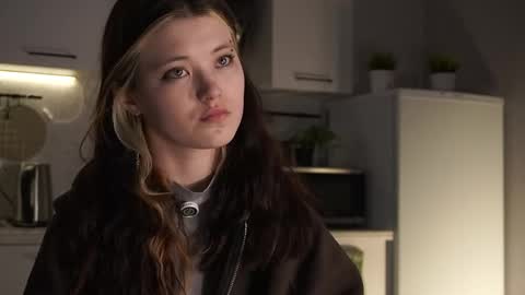 Akemi online show from April 15, 4:21 pm