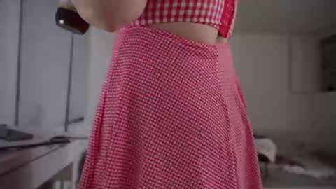 bella online show from September 13, 5:10 am