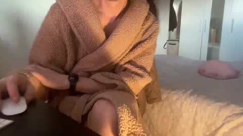 shyboy0533 online show from October 30, 7:20 am