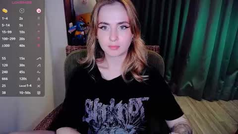 Effie online show from January 11, 5:30 pm