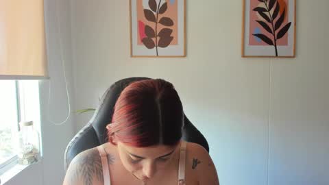 shylittlebunny online show from May 20, 4:57 pm