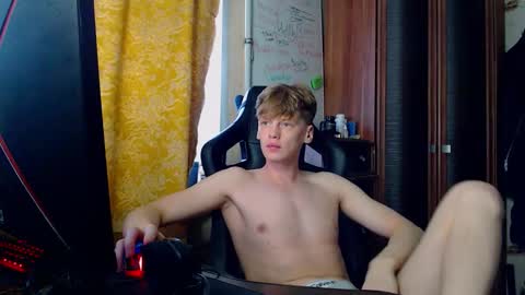 Tom and Betty online show from February 26, 4:16 am