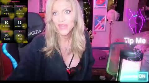 shytrans_uk online show from April 3, 10:17 pm