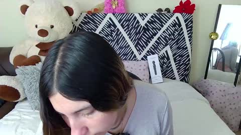 Sia online show from April 13, 12:31 pm