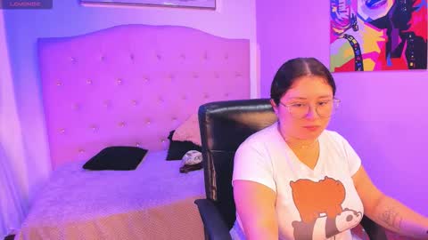 SIENNA  online show from March 3, 12:23 pm