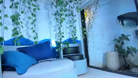 SinnaDark online show from July 15, 11:48 am