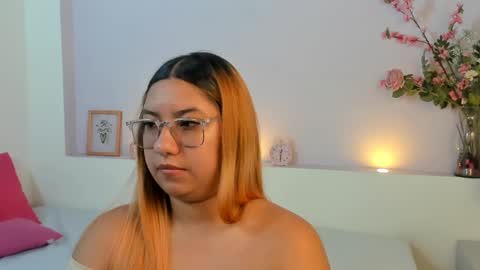 Sienna Rose online show from February 7, 4:06 am