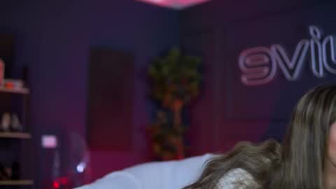 Sienna online show from December 22, 10:22 am