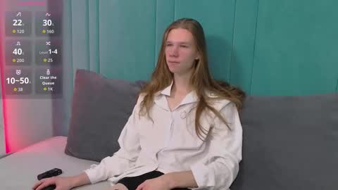 THEODORE online show from September 15, 8:32 pm