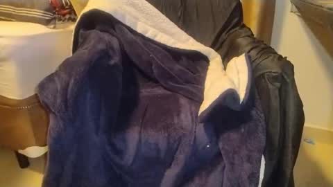 Tsuki online show from October 20, 3:33 am