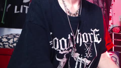 Allmylinkssilentmary666 online show from February 4, 7:07 pm